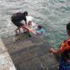 2 MANGINGISDA SA BORACAY NASAGIP SA TUMAOB NA BANGKA photo 2