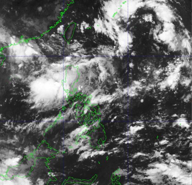 Habagat Patuloy na Magdadala ng Ulan sa Luzon; DALAWANG LPA Minamanmanan